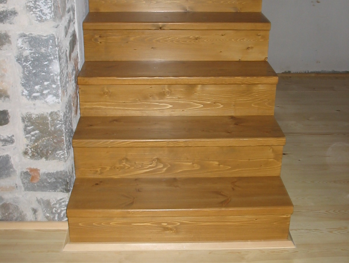 ξυλινες_σκαλες_ηρακλειο_κρητης