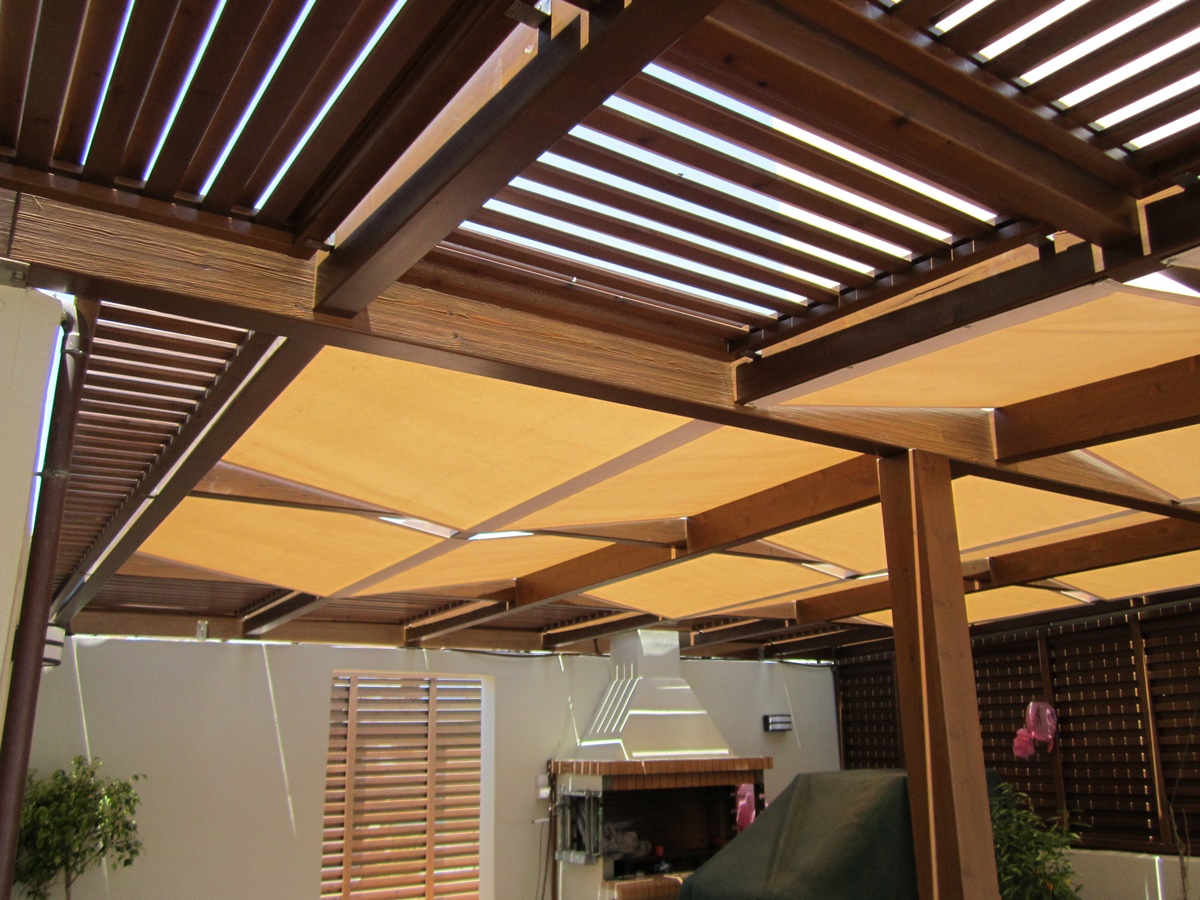 ksilini_pergola_irakleio_kritis
