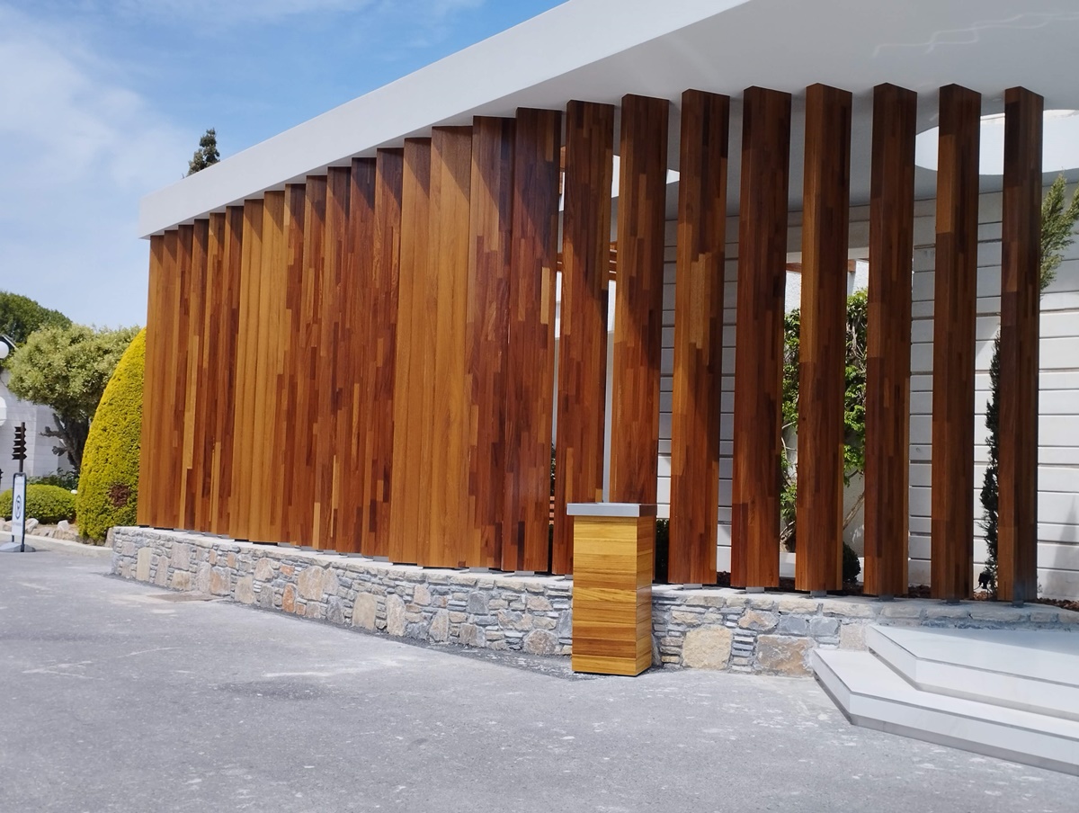 ξυλινες_κατασκευες_κρητη_αναμουρλου