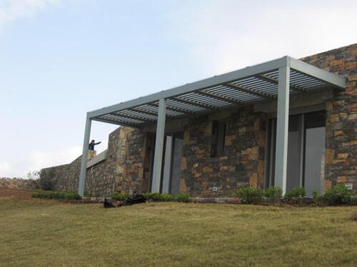 ξυλινη περγκολα με πολυκαρμπονικο 6